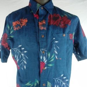 Croft&Barrow  Short Sleeve Shirt Size Medium